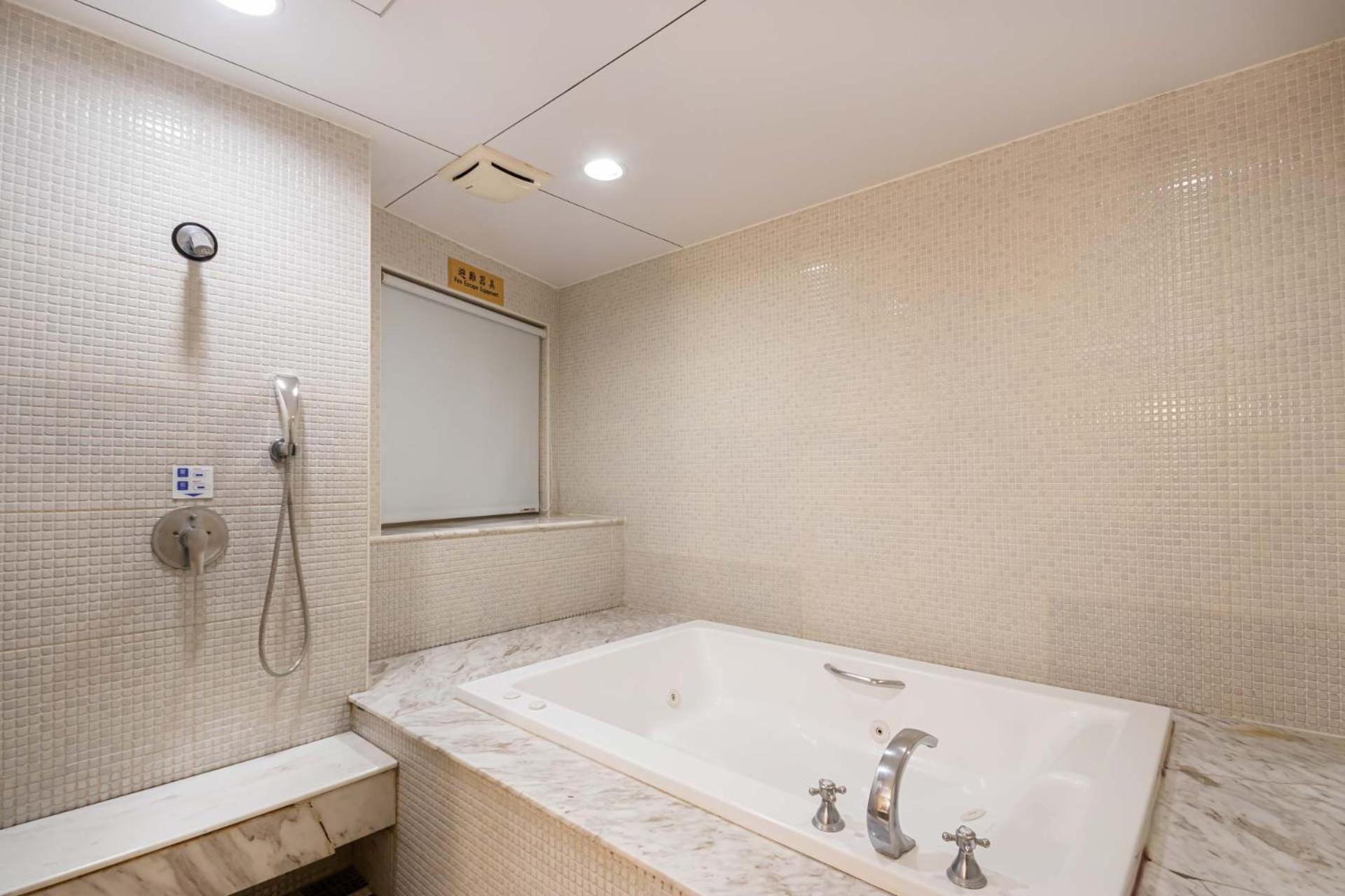 168 Motel-Hsinchu Bagian luar foto