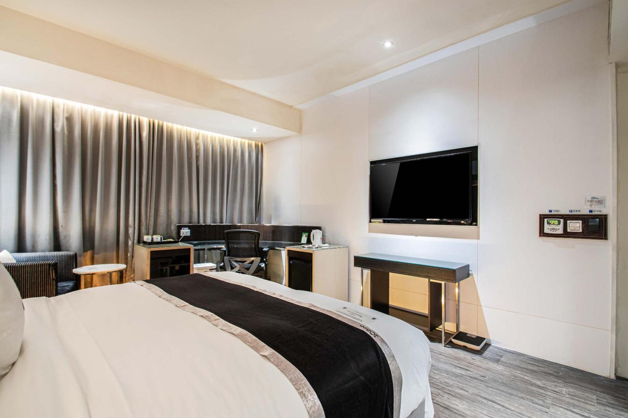 168 Motel-Hsinchu Bagian luar foto