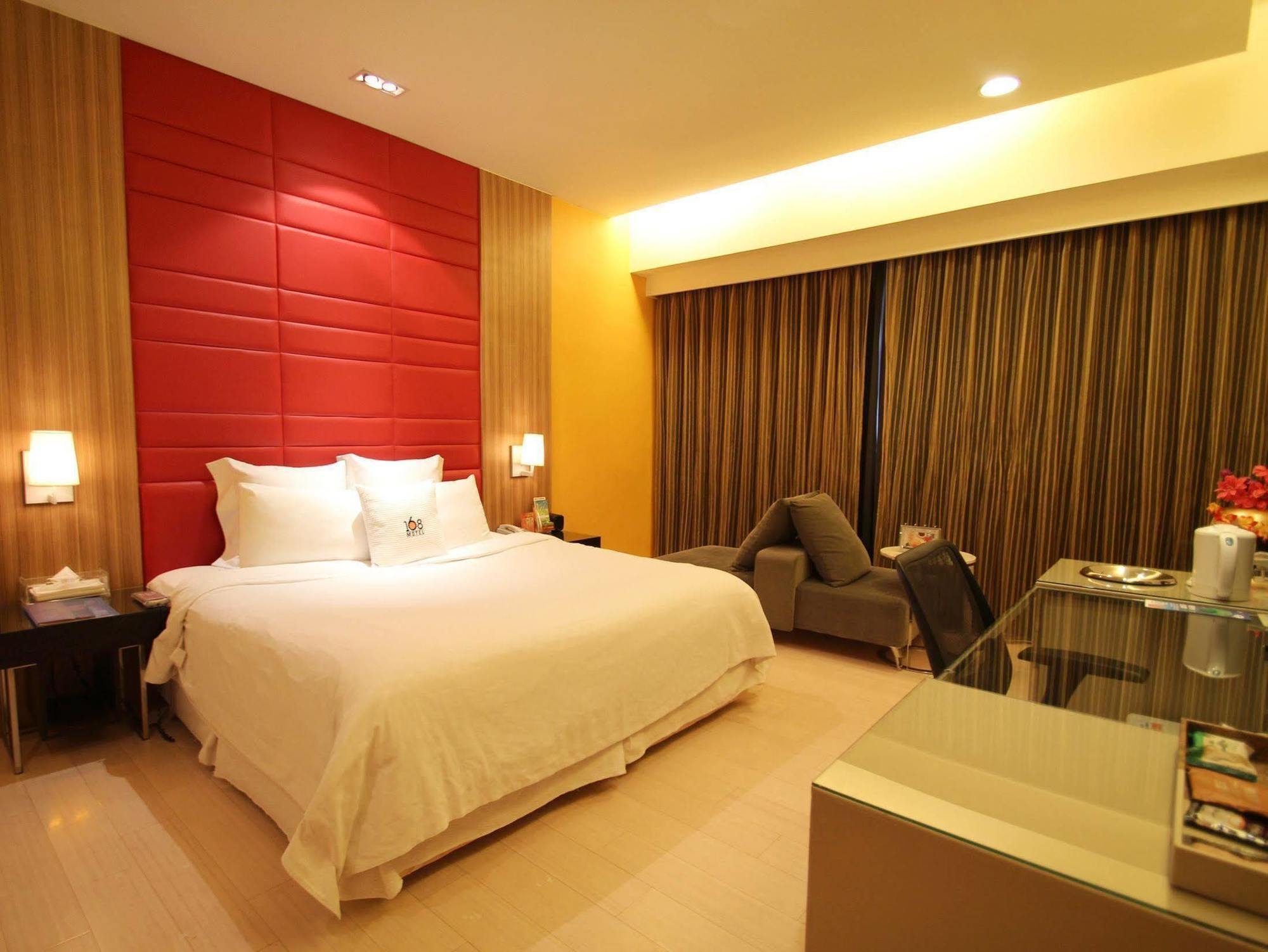 168 Motel-Hsinchu Bagian luar foto